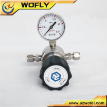 Low pressure Stainless Steel 316L oxygen regulator thread type with two gauges